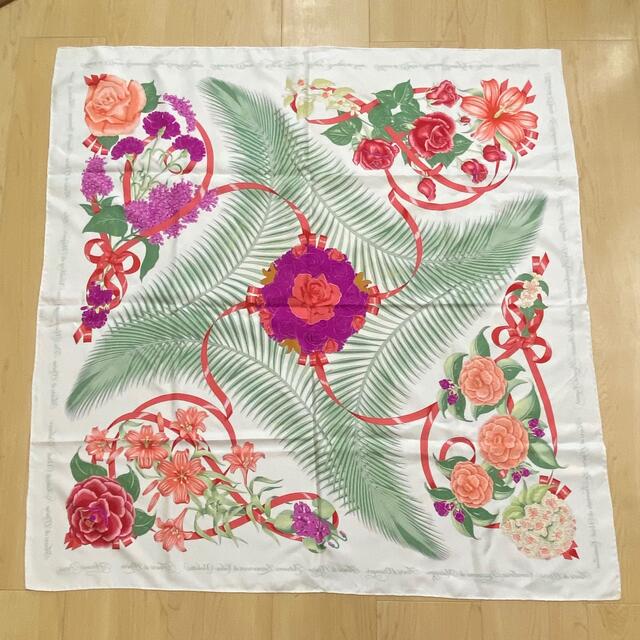 HERMESエルメス シルクスカーフ 花柄オフホワイト オペラの花