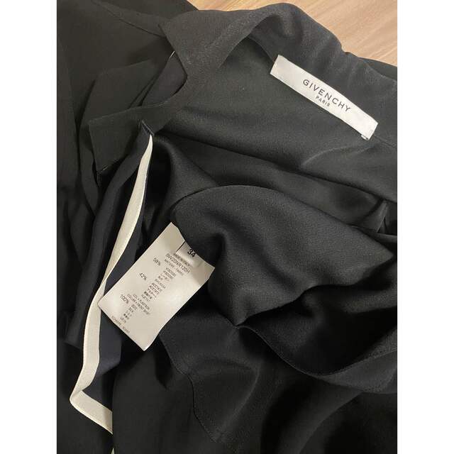 GIVENCHY - GIVENCHYワンピースの通販 by t..♡'s shop｜ジバンシィ