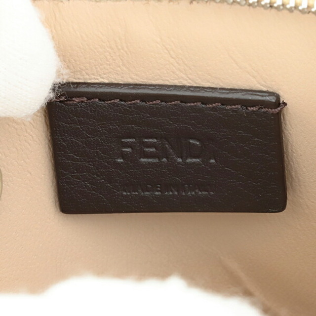 FENDI - 新品 フェンディ FENDI キーケース ピーカブー セレリア