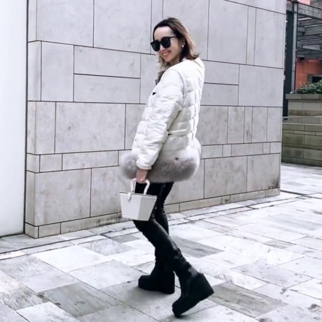 TAION - TAION EXTRA ダウンジャケット 裾ファー付きの通販 by