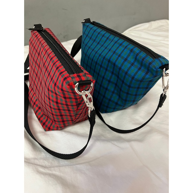 ファミリアチェック 舟形 ポシェット ショルダーバッグ ママバッグ