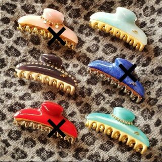 acca（バレッタ/ヘアクリップ ・ ブルー・ネイビー/青色系）のフリマ