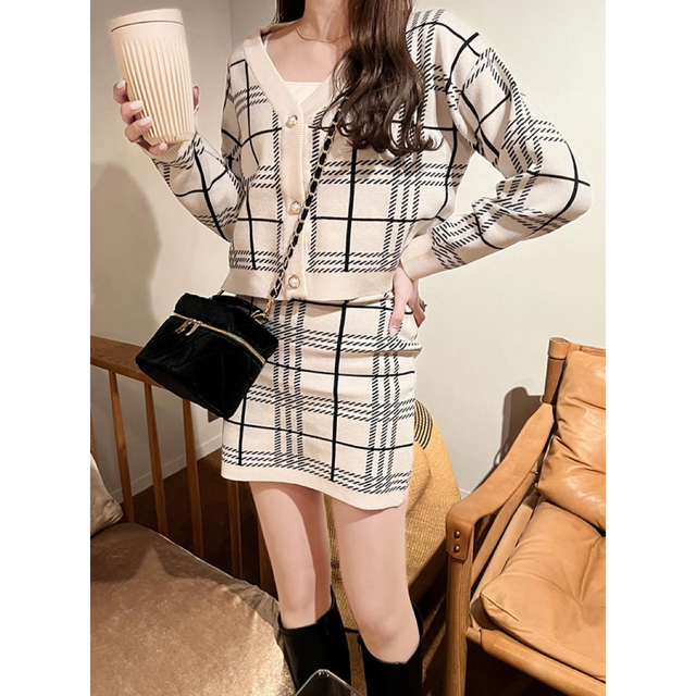 GRL - GRL チェック柄ショートニットカーディガンXミニスカート