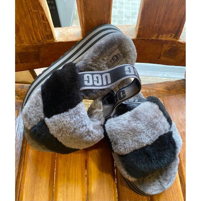 UGG - 完売。。。。。。①✨超美品✨22～23cm✨UGG✨ディスコ