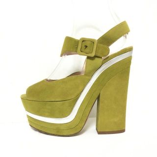 MIU MIU（靴/シューズ ・ グリーン・カーキ/緑色系）のフリマアイテム一覧