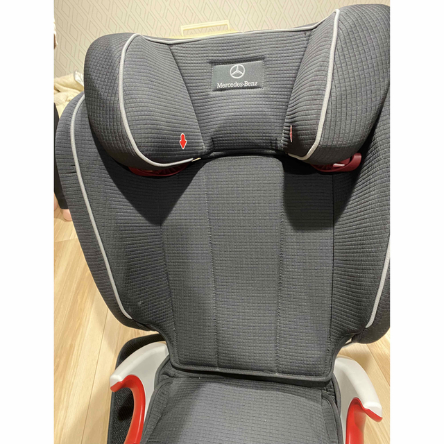 専用 メルセデスベンツ 純正 キッドフィックス XP ジュニアシートの