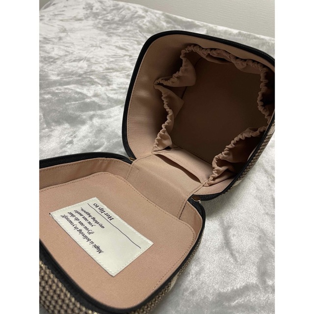 Her lip to - Herlipto ♡ Jacquard Vanity Bag gold ゴールドの通販