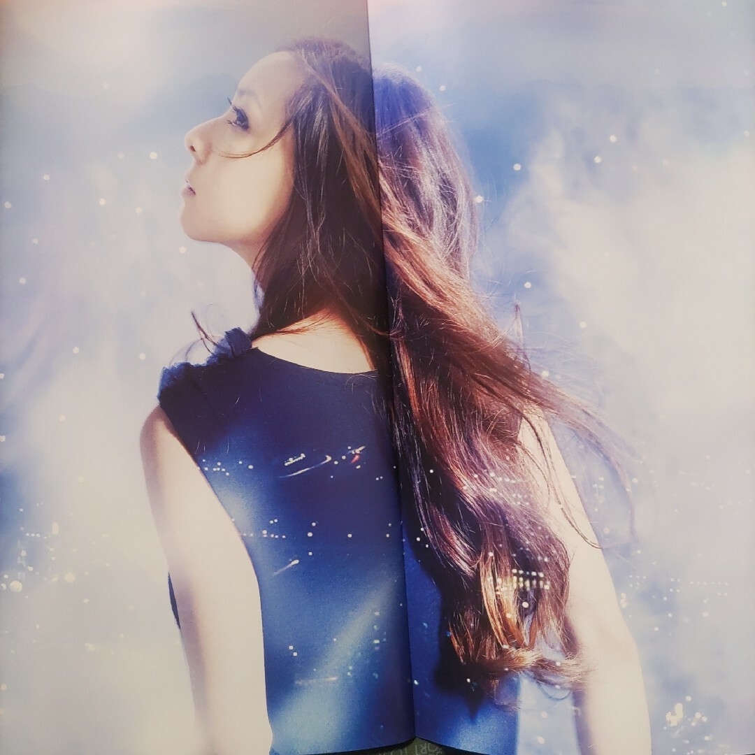 倉木麻衣Tour2012 OVER THE RAINBOW極美パンフレット写真集の通販 by