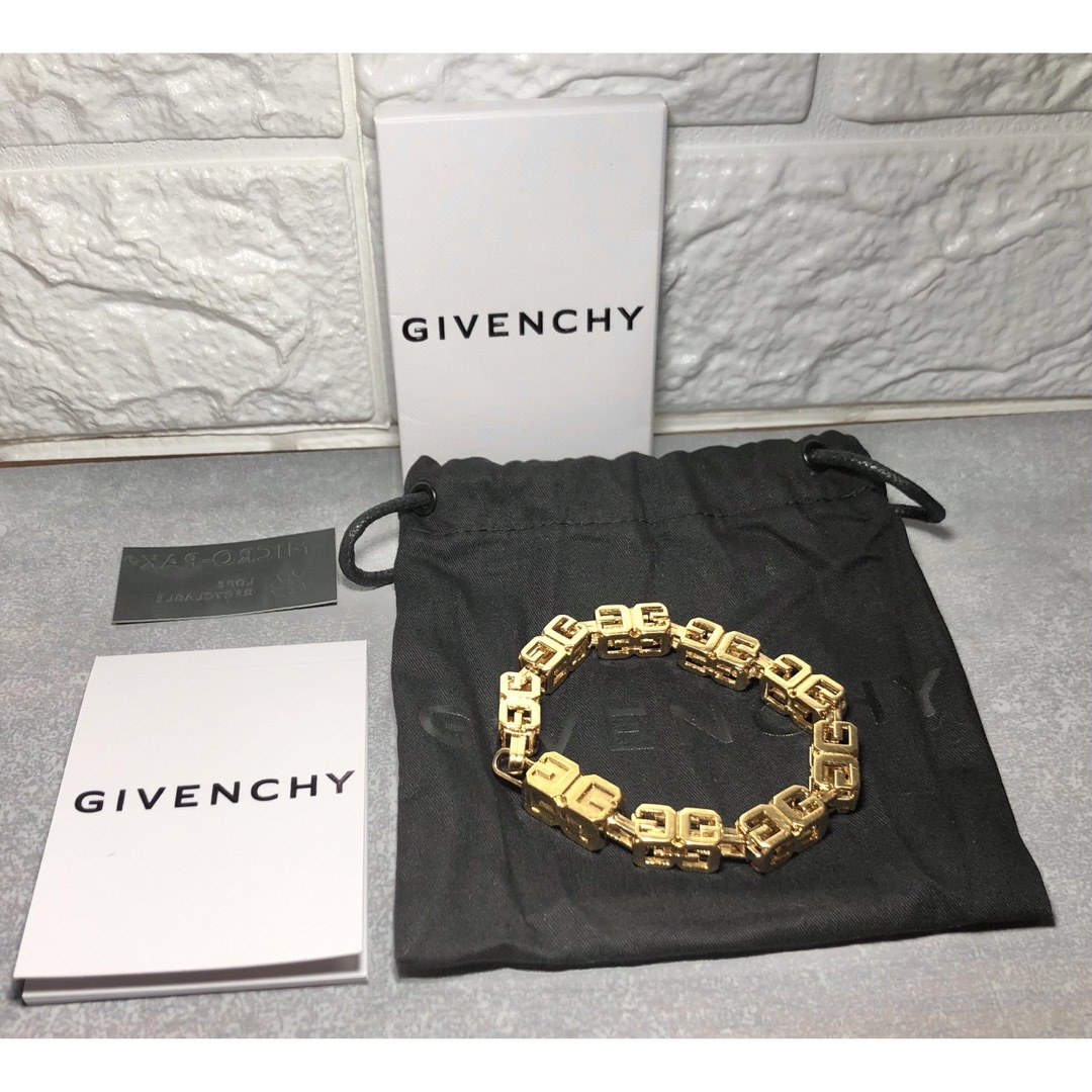 GIVENCHY - GIVENCHY ジバンシィ ゴールド ブレスレットの通販 by