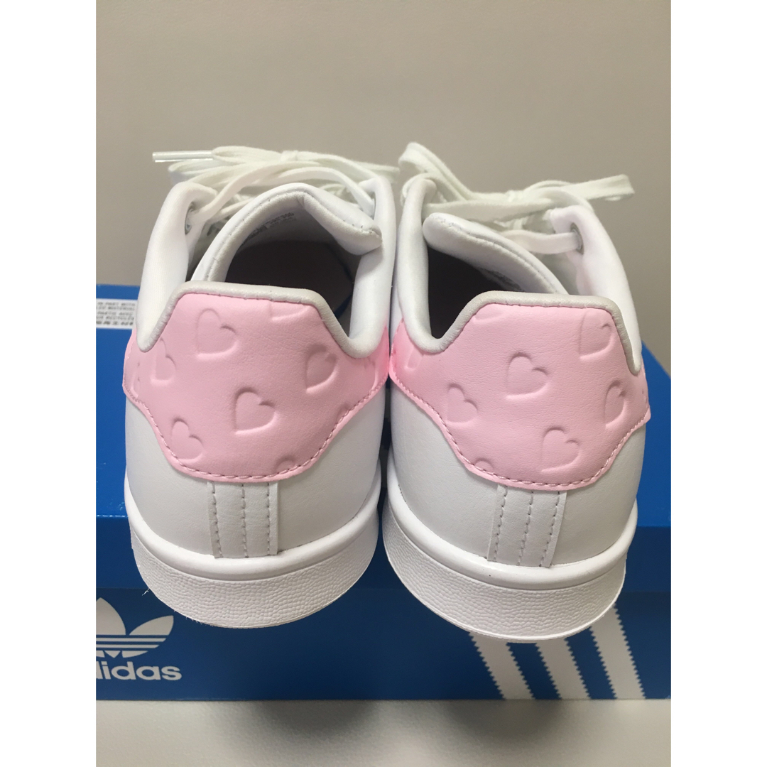 adidas - 《adidas》スタンスミス ホワイト ピンクハート柄 22.5