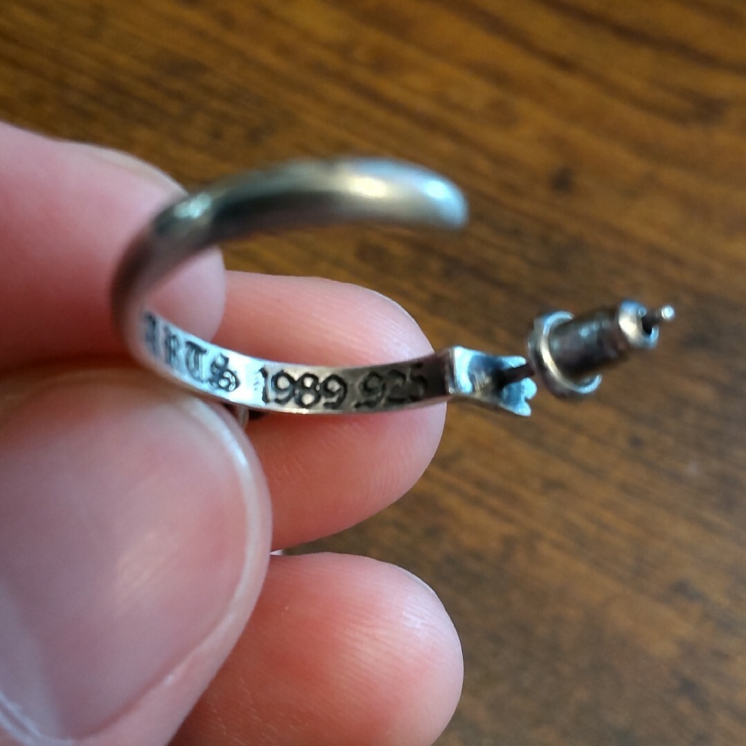 防弾少年団(BTS) - NO BRAND クロスピアス 両耳 CHROME HEARTS風 BTSの