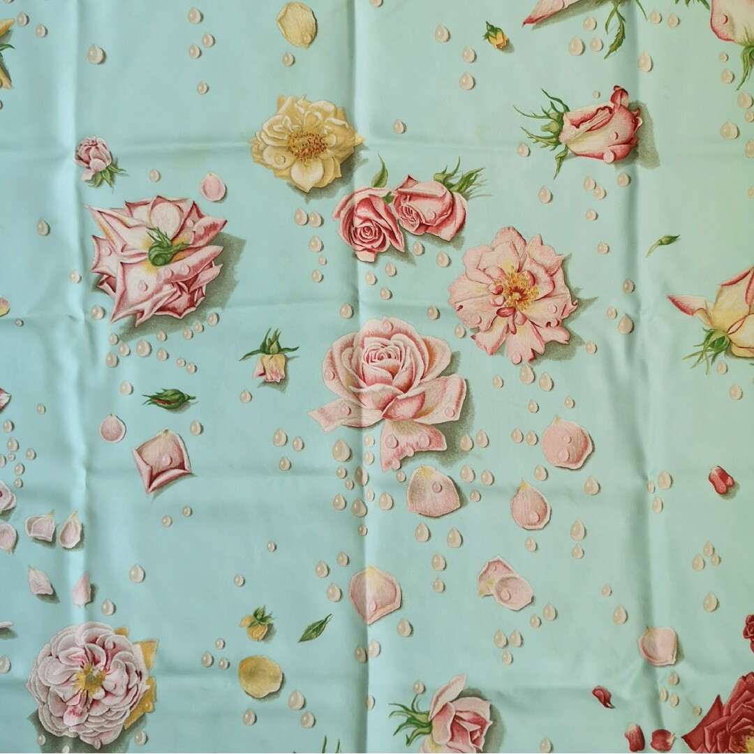 HERMES - HERMES/エルメス カレ90 大判 シルクスカーフ silk100