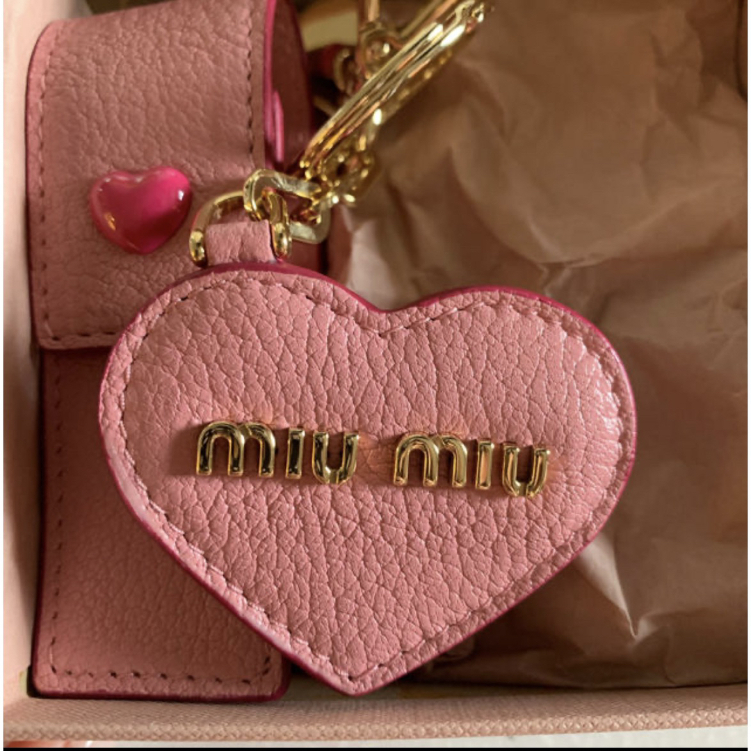 MIU MIU - MIUMIUリップケースキーホルダーの通販 by りんりん。's