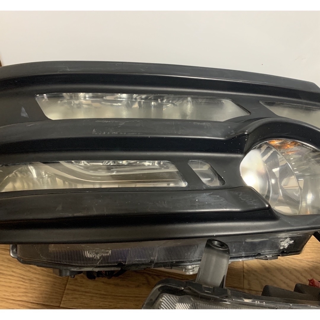 デリカd5 ヘッドライト 左右セットの通販 by ことぶき358's shop｜ラクマ