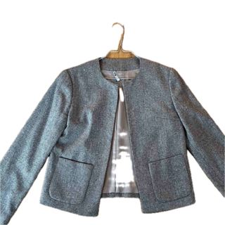 Theory luxe（ノーカラージャケット）のフリマアイテム一覧