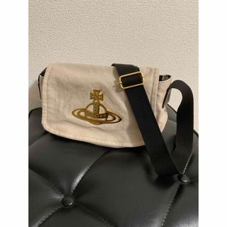 Vivienne Westwood（ショルダーバッグ）のフリマアイテム一覧