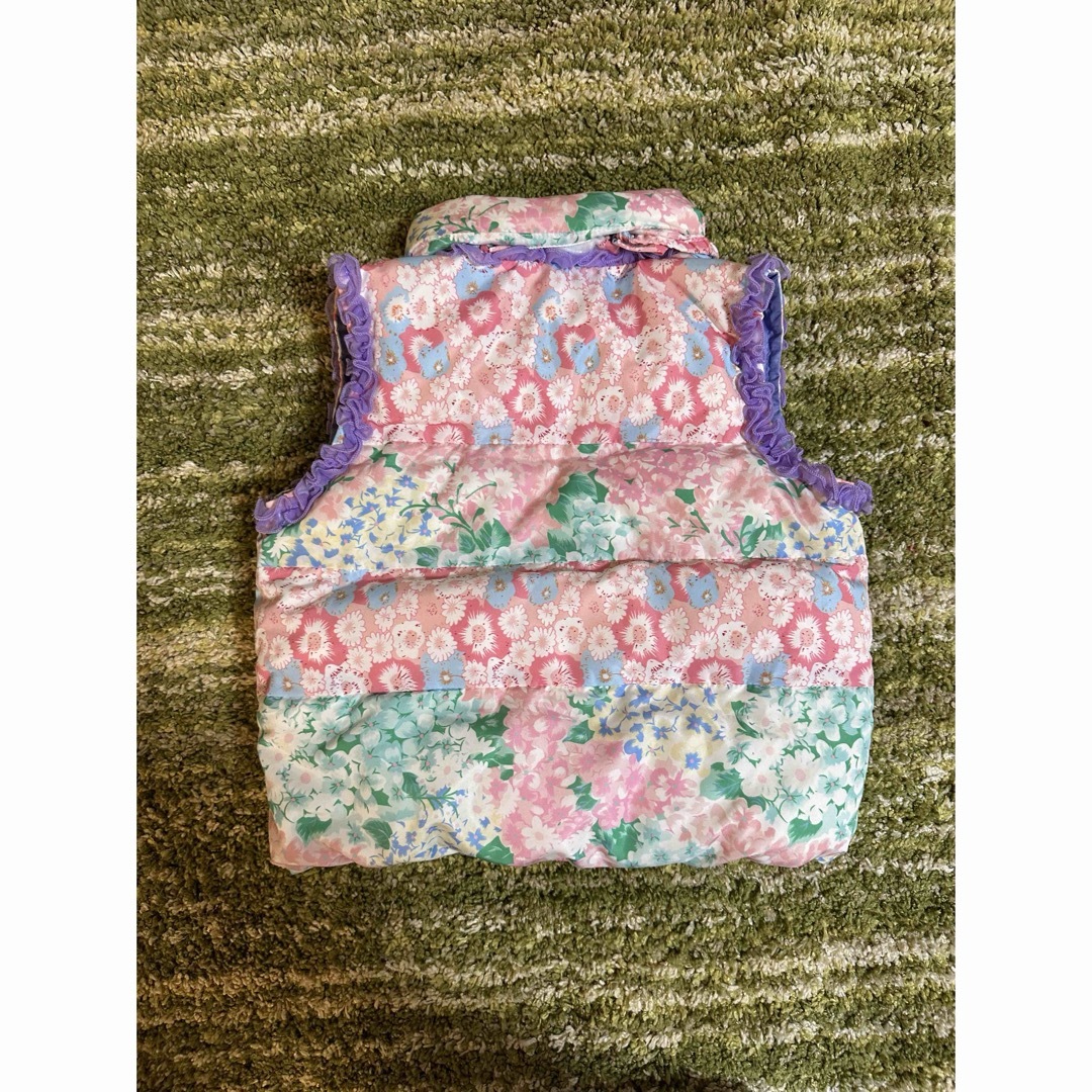 fafa - フェフェ 花柄ダウンベストの通販 by junjun's shop｜フェフェ