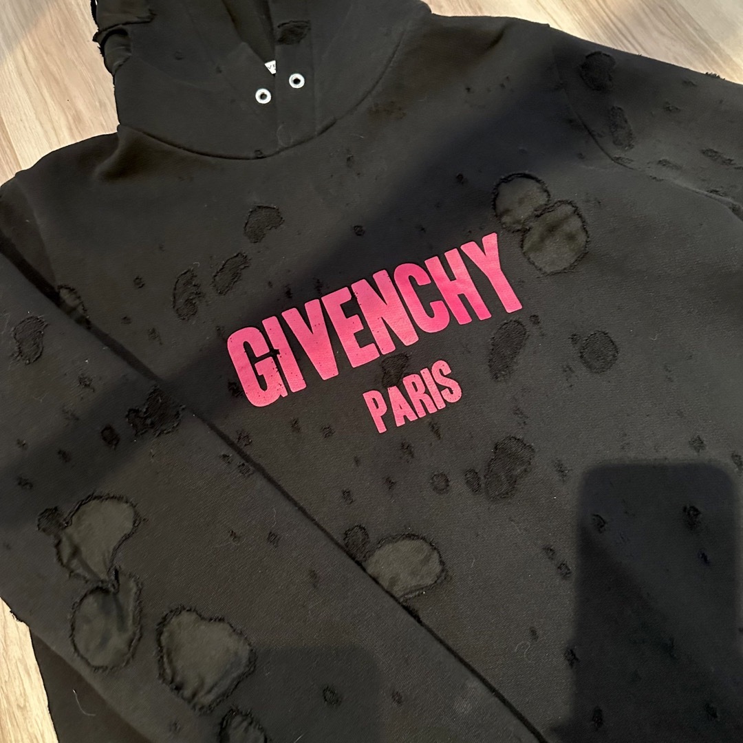 GIVENCHY - GIVENCHY ジバンシー パーカー 希少の通販 by めーたん's