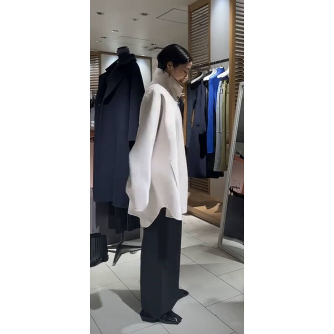 STUNNING LURE - 【タグ付き】STUNNING LURE rオーバーミドルコートの