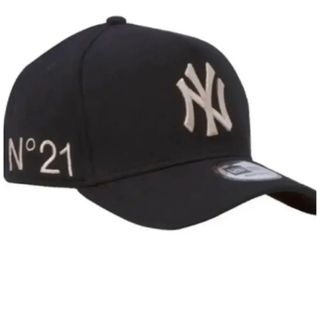 N°21 - ヌメロヴェントゥーノ N21×MLB×NEW ERA キャップの通販 by ねね
