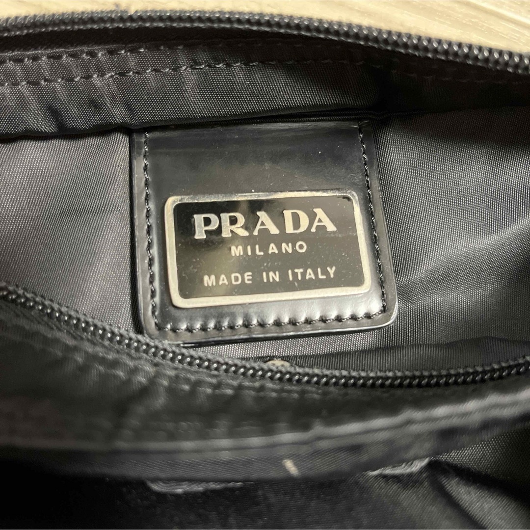PRADA - PRADA プラダ ショルダーバッグ 三角ロゴプレート ブラックの