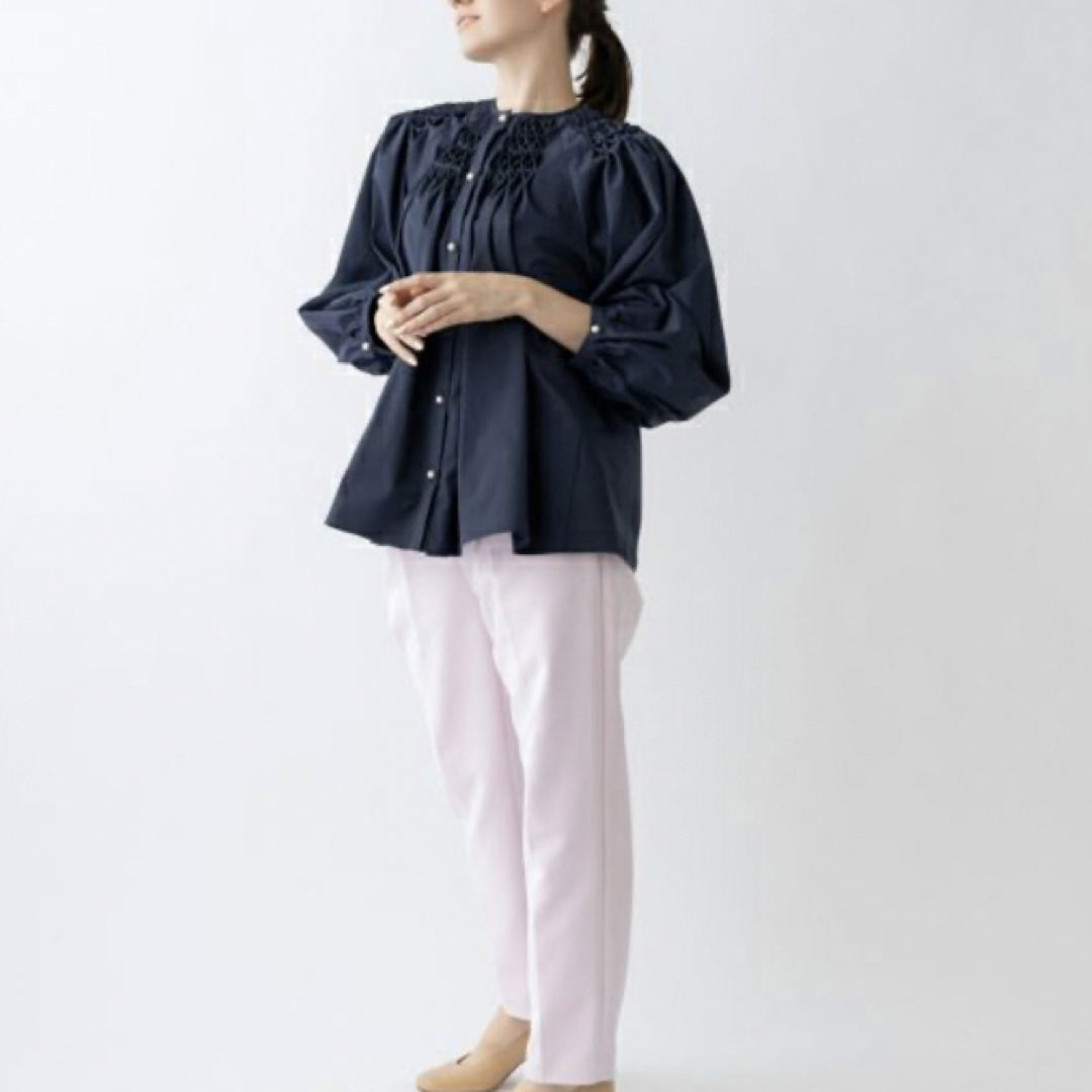 Sono - sono ネイビー ラジアルスモックフレアブラウスの通販 by