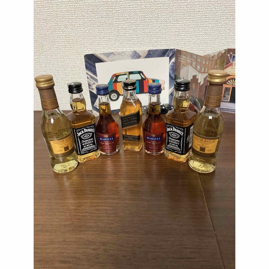 ウイスキーミニボトルセットの通販 by まこ's shop｜ラクマ