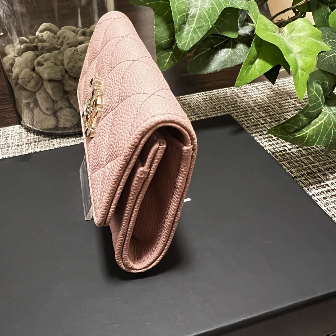 CHANEL - CHANEL シャネル 財布 小銭入れ 新作 レア ピンク 箱付き 未