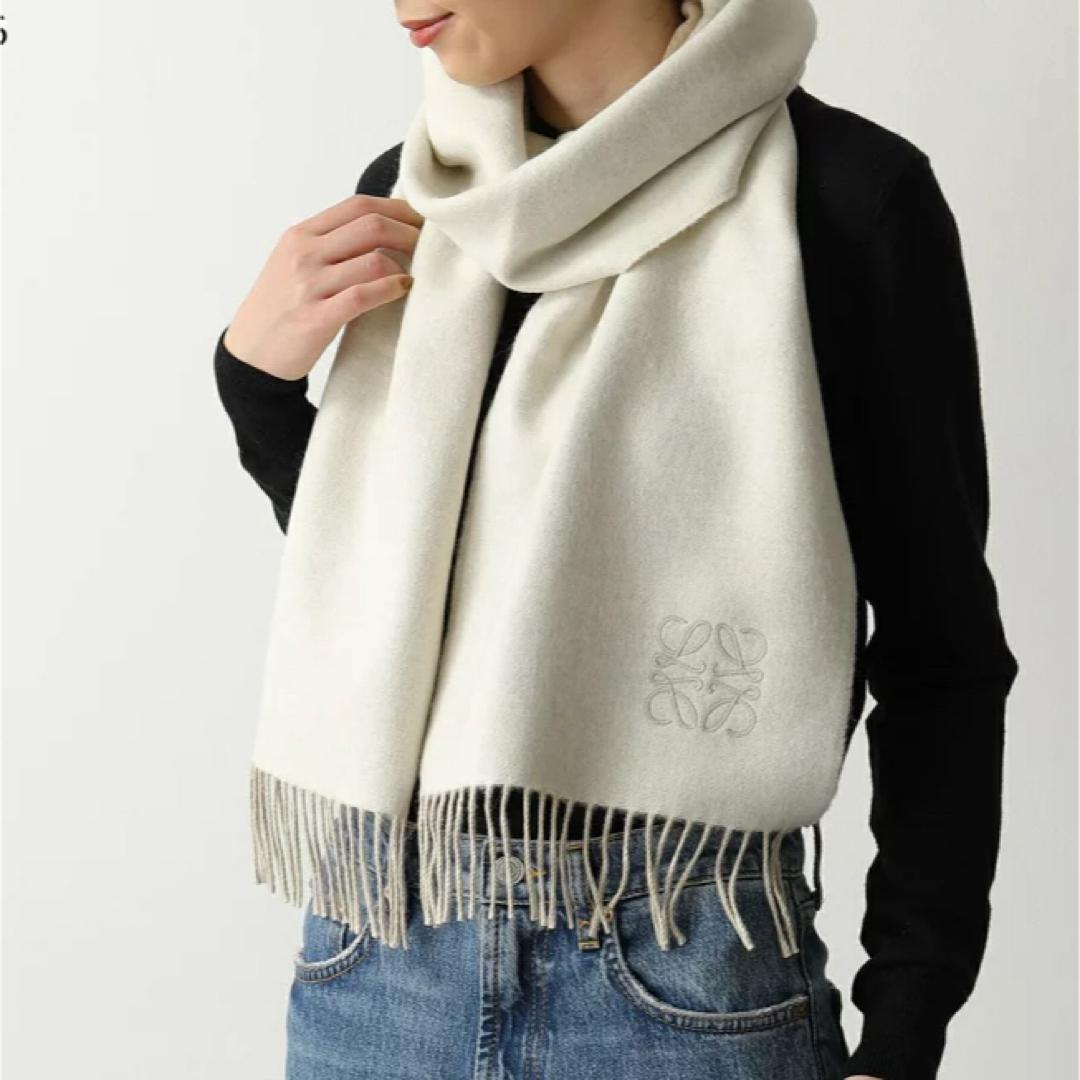 LOEWE - ロエベ バイカラー スカーフ(アイボリー/サンド)の通販 by