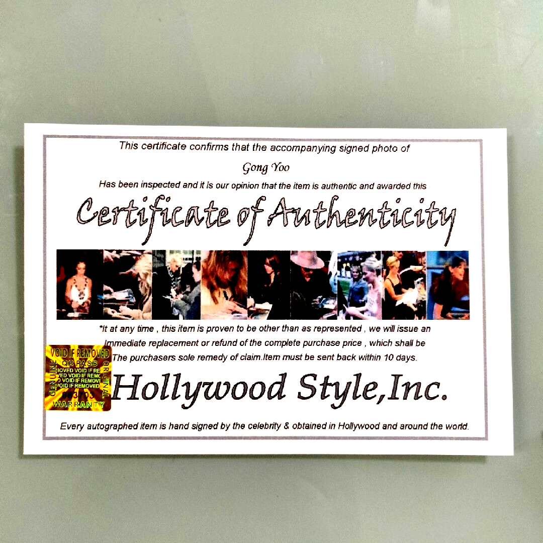 コン・ユ直筆サイン入り2Lサイズ写真…Gong Yoo…ソボク‥の通販 by まご