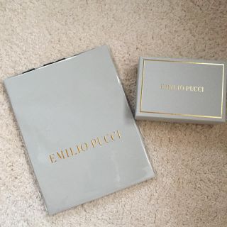 EMILIO PUCCI（ショップ袋）のフリマアイテム一覧