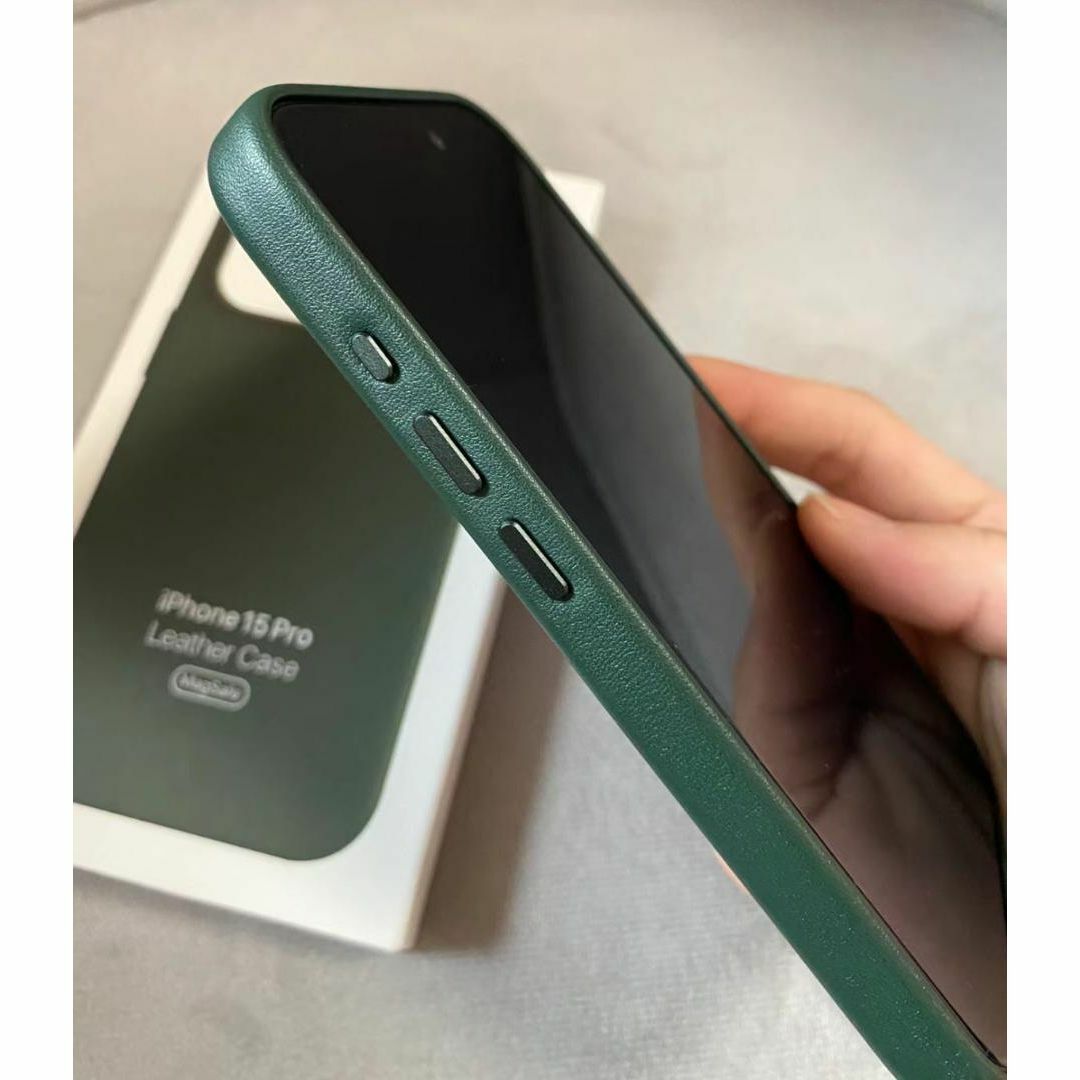 新品】純正互換品 iPhone15 ケースレザーケース グリーンの通販 by
