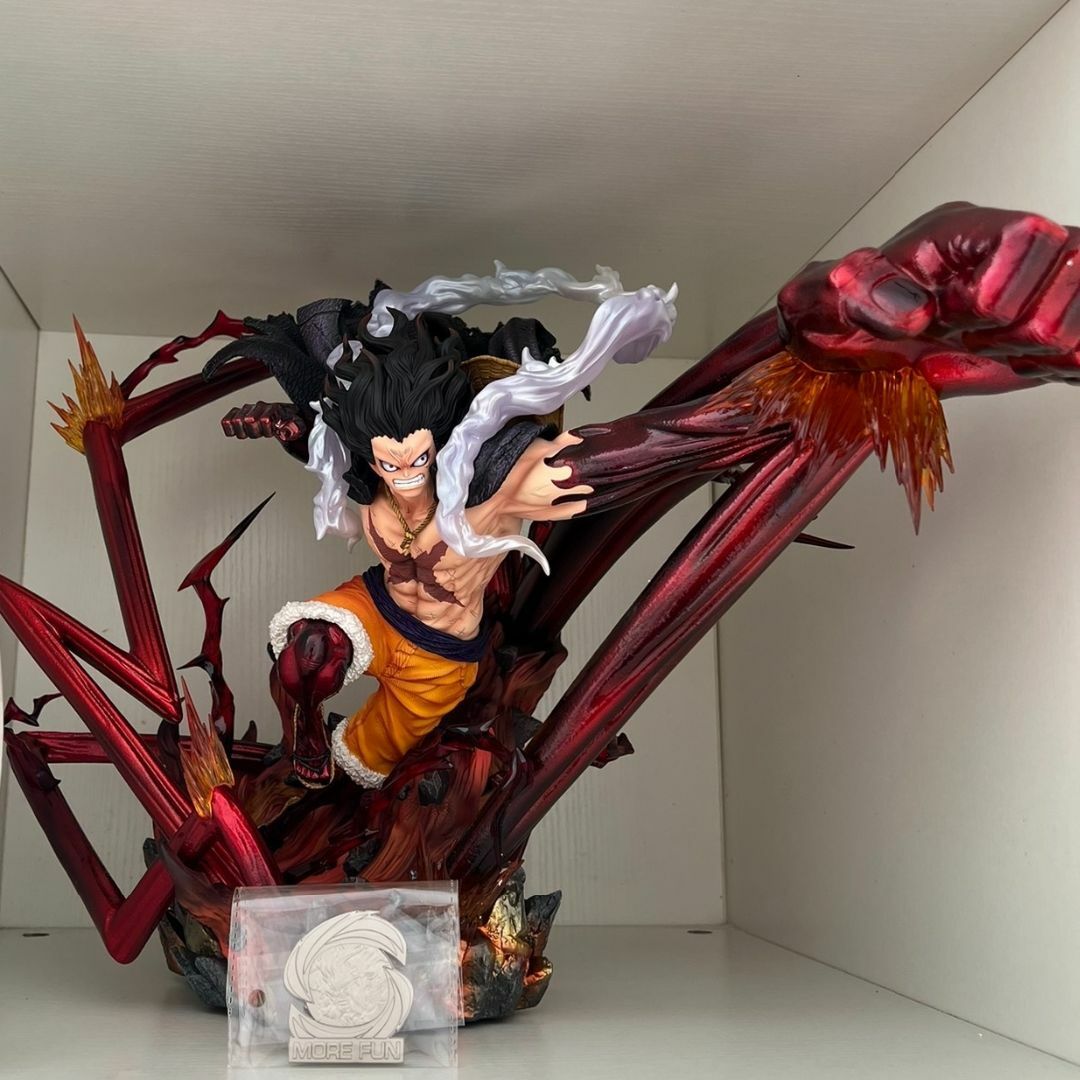 ワンピース ニカ ルフィ ギア4 スネイクマン フィギュア ガレージ