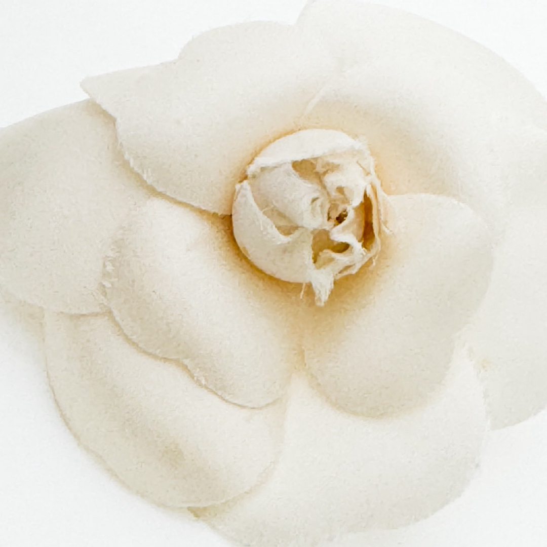 CHANEL - CHANEL カメリア コサージュ お買い得 激安 ブローチ お花