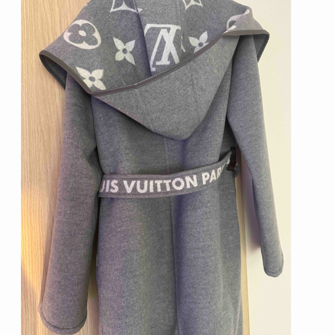 LOUIS VUITTON - ルイヴィトン グレーコート 美品の通販 by こーちゃん