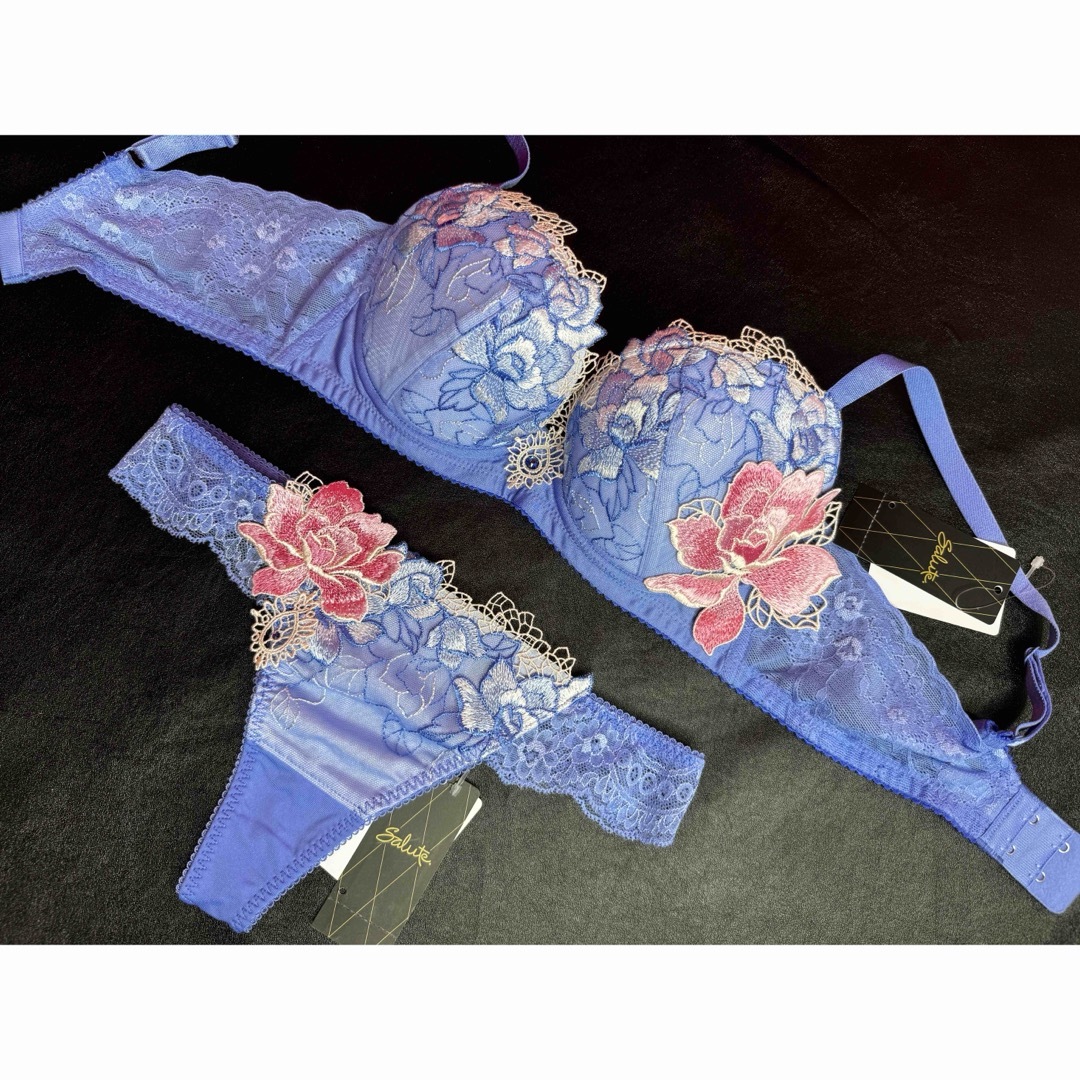 Wacoal - サルート 76グループ 空中庭園 C75&ソングM LG リッチ