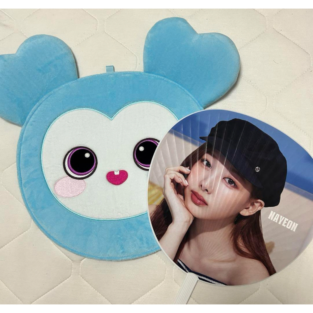 TWICE ミナ ラブリー うちわ THIS IS FOR ソウルコン TWICE ラブリー