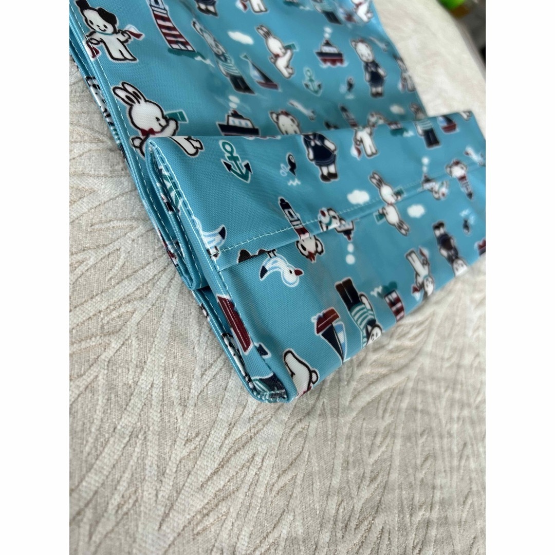 familiar - 新品 ファミリア ビニール製 マリン柄のトートバッグの通販