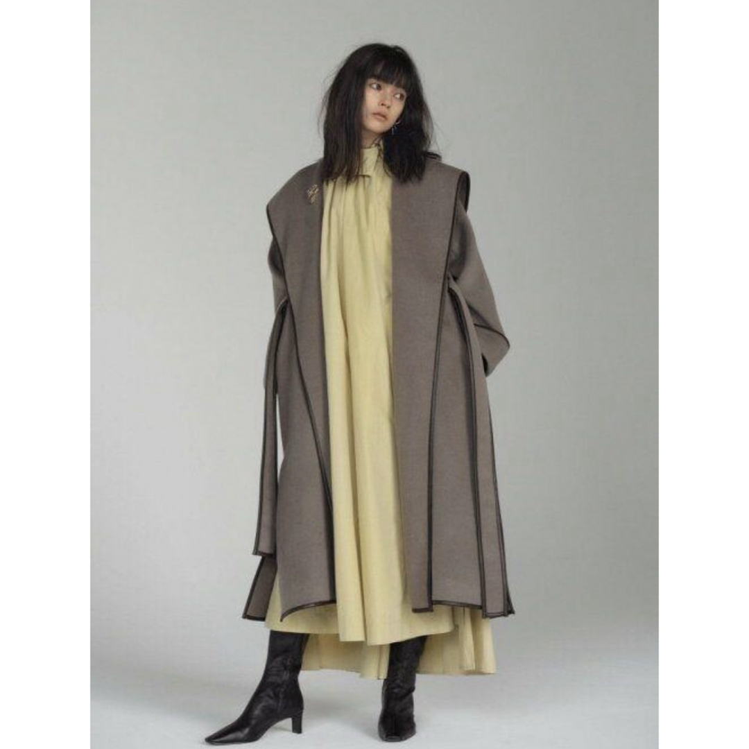 SNIDEL - 【タグ付新品未使用】snidel パイピングフードコート モカ