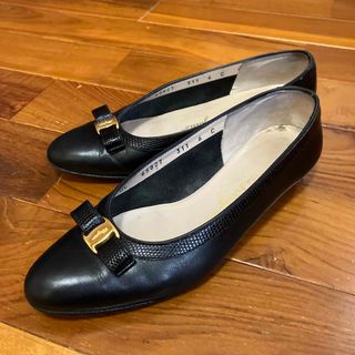 FERRAGAMOのフリマアイテム一覧