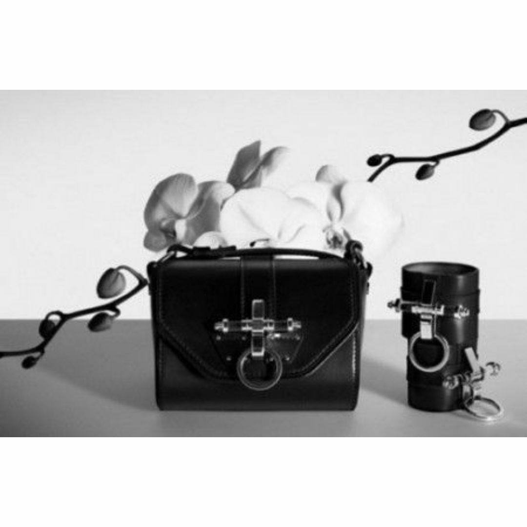 GIVENCHY - GIVENCHYRICCARDOTISCIオブセディアレザーブレスバングルの