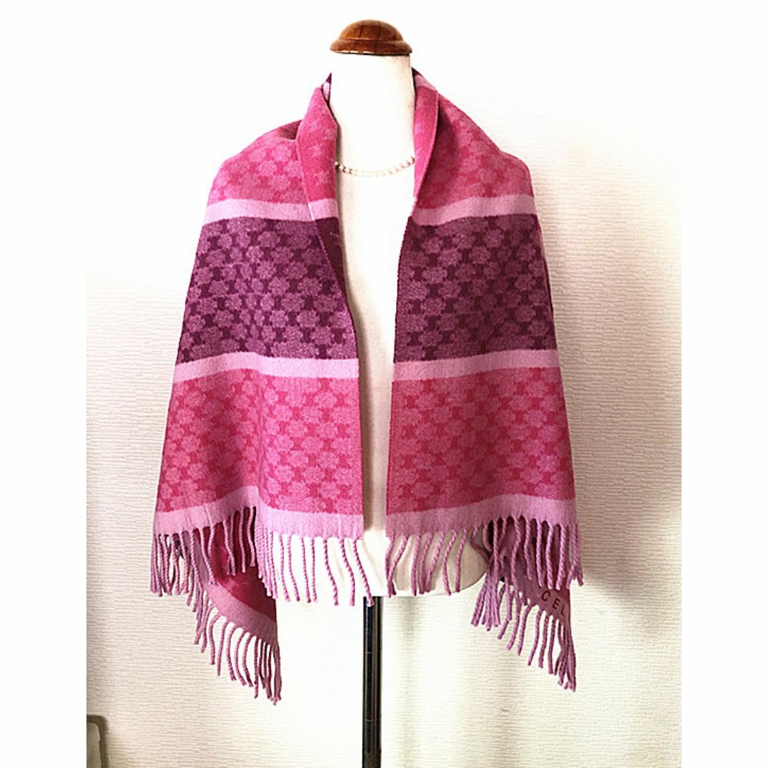 CELINE - 未使用に近い超人気☆CELINEセリーヌ☆マカダム柄☆マフラー