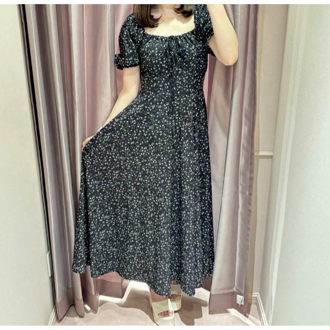 evelyn - An MILLE オフショルミニフラワーOP 半袖 花柄 ワンピース