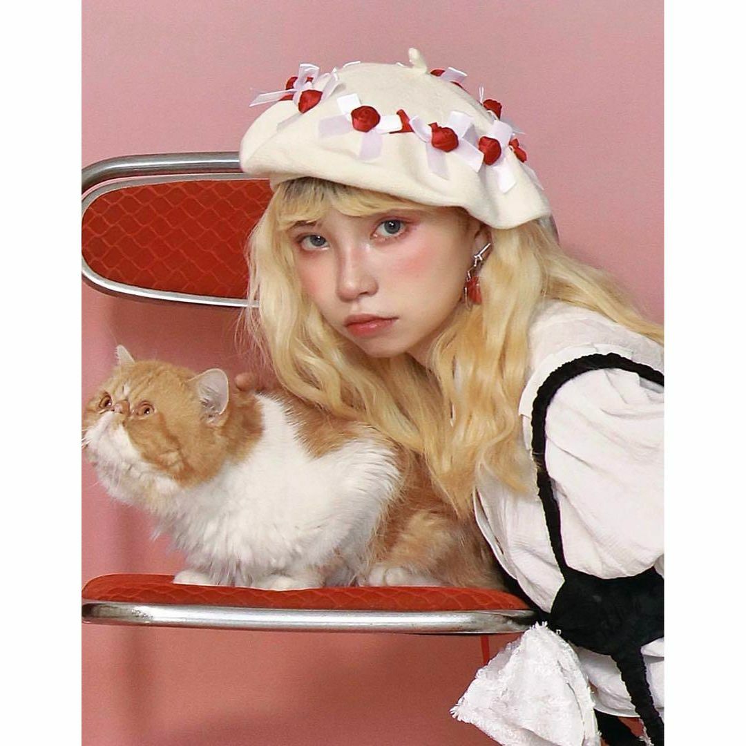 ハート型お花のベレー帽 白 レッド 赤 HEIHEI アベイル 赤チェック柄の