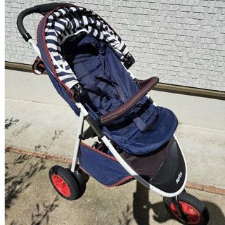 familiar - familiar×Aprica SMOOOVE ベビーカー 美品 動作確認済みの
