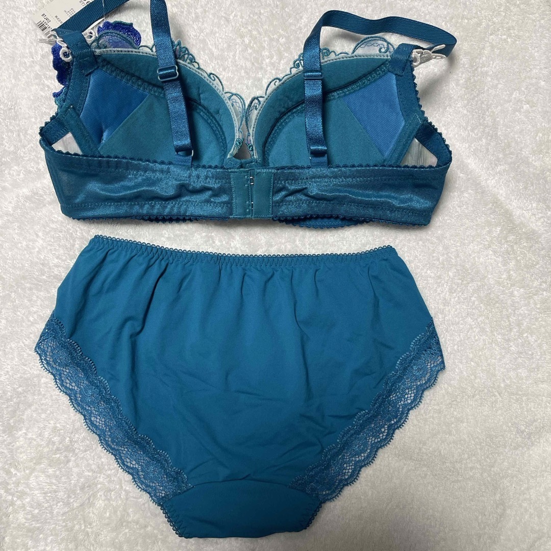 サルート ブラD65 & ショーツM Wacoal - サルート 12グループ