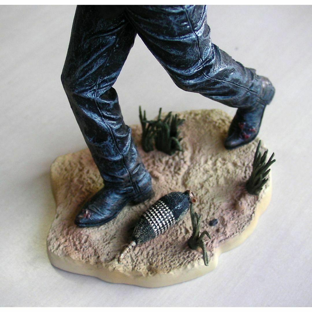 悪魔のいけにえ レザーフェイス テキサスチェーンソー フィギュア ネカ