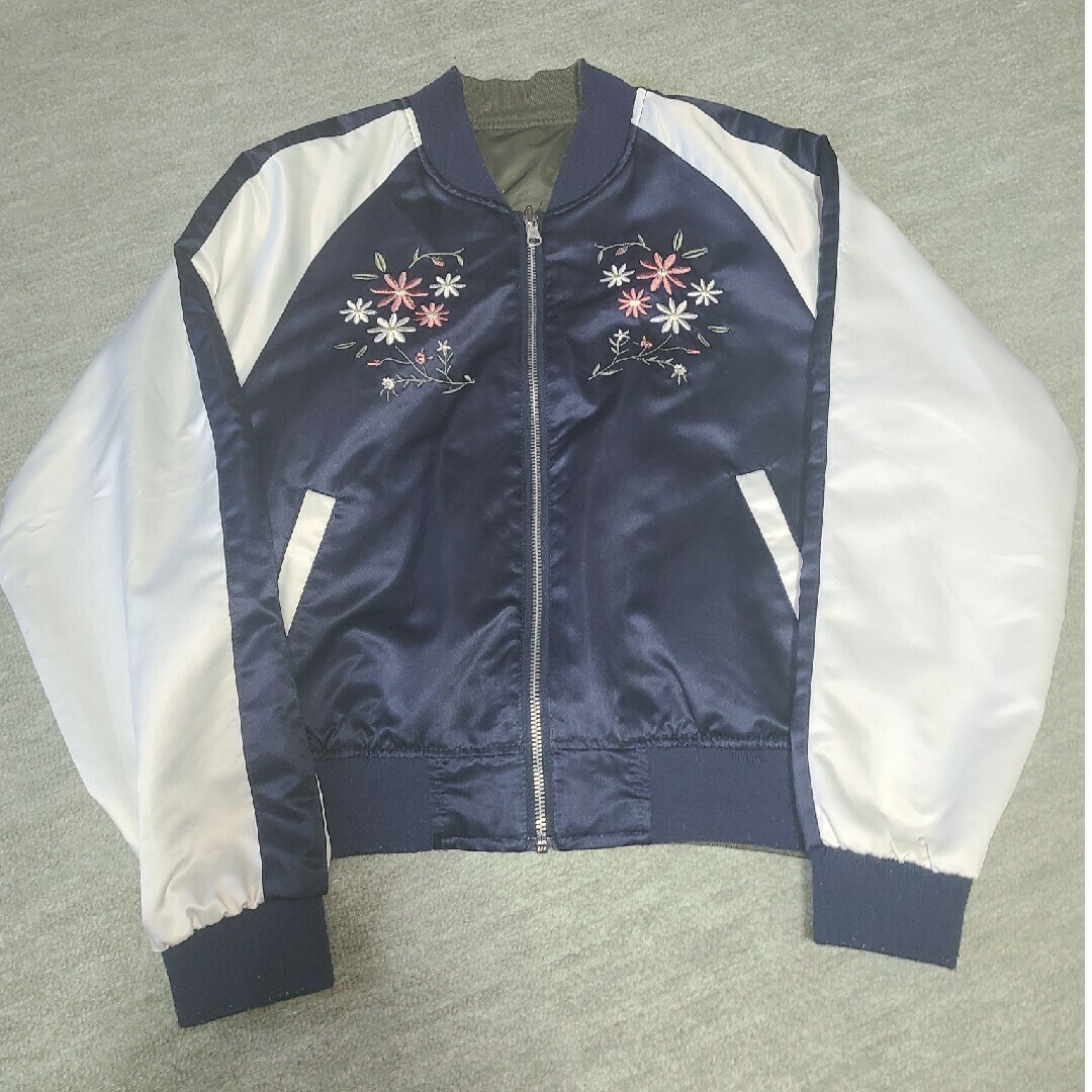 花柄リバーシブルスカジャンの通販 by 來夢's shop｜ラクマ