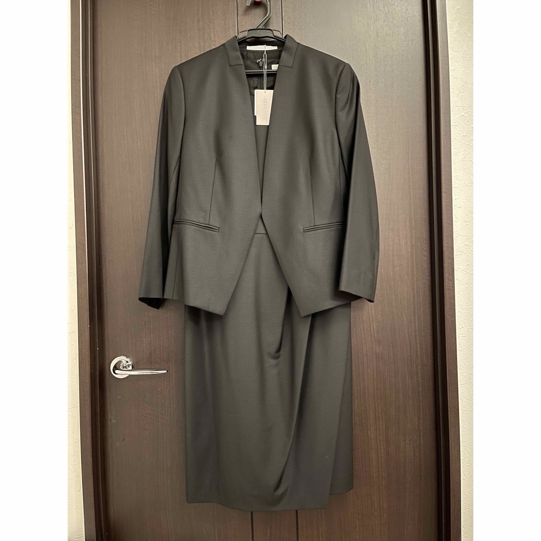 Theory luxe - 新品同様 theory luxe Executive ワンピーススーツ 黒