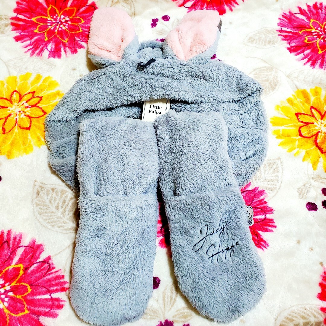 Disney - 新品 ズートピア マフラー ジュディ マフラーキャップ